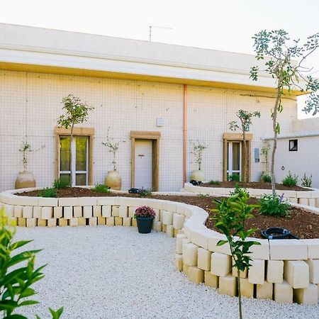 Ciatu Miu Hotel Noto Ngoại thất bức ảnh