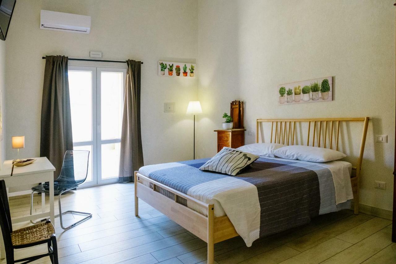 Ciatu Miu Hotel Noto Ngoại thất bức ảnh