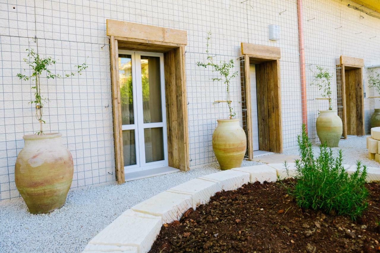 Ciatu Miu Hotel Noto Ngoại thất bức ảnh