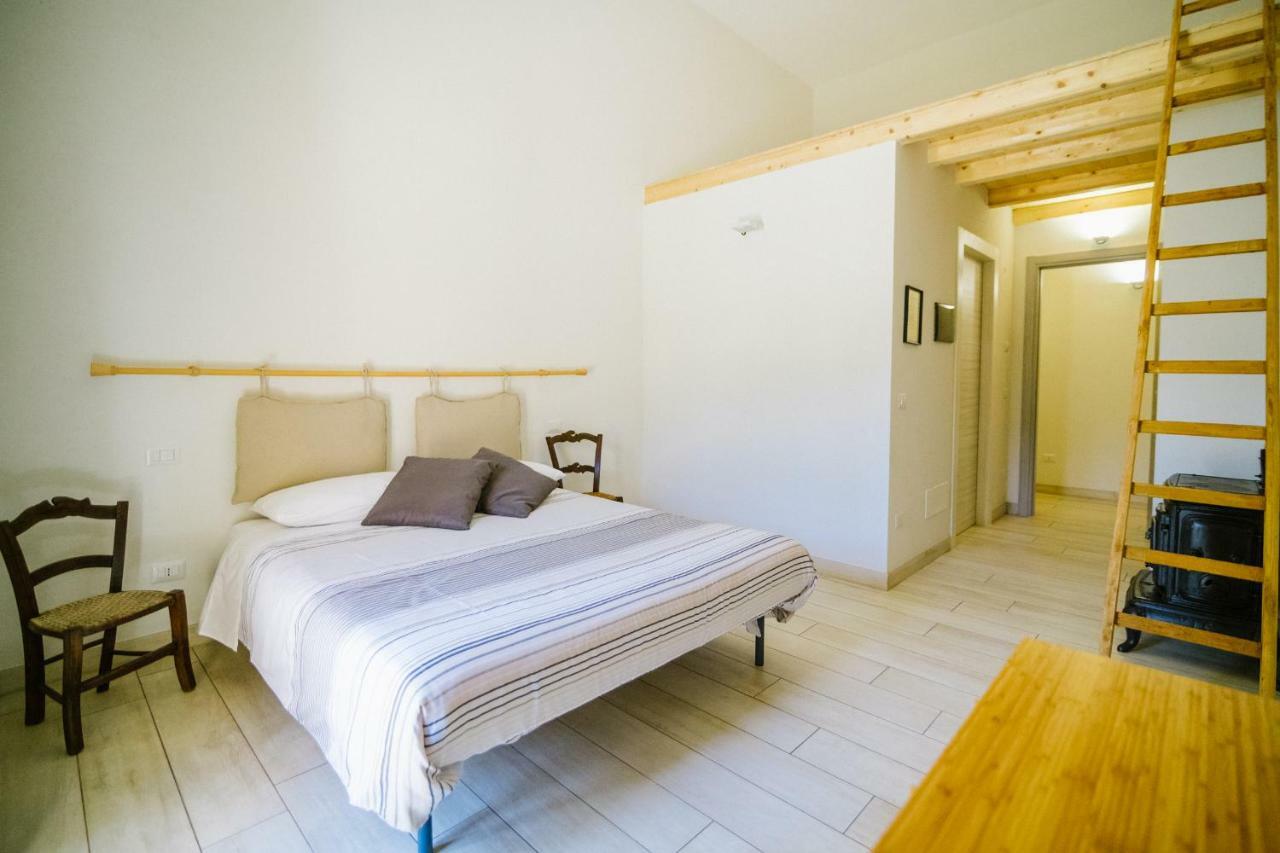 Ciatu Miu Hotel Noto Ngoại thất bức ảnh
